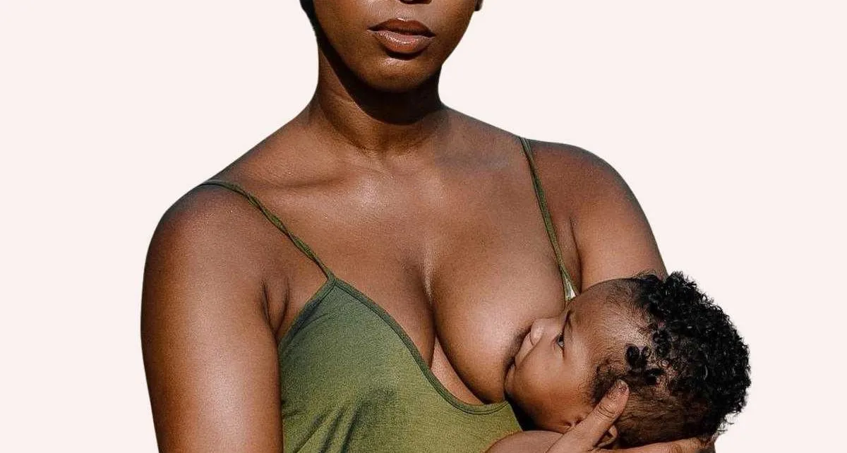 Breastfeeding Reduces Your Risk For Breast,Ovarian Cancer, And More