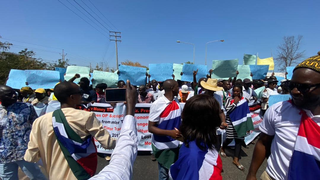 Hundreds march in UDP anti-corruption demo